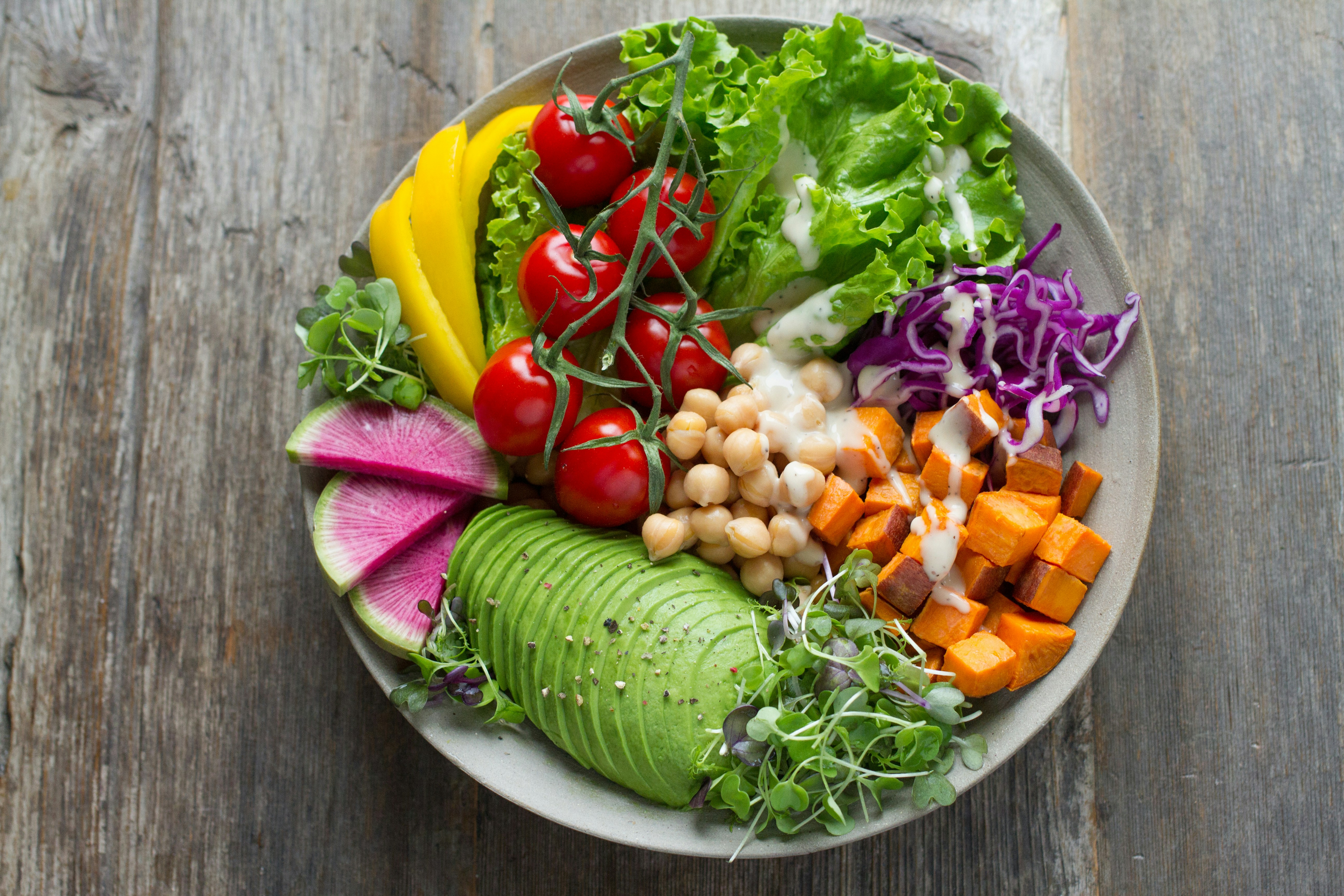 Fresh sustainable meal bowl with vegetables